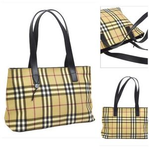 Burberry tote purse